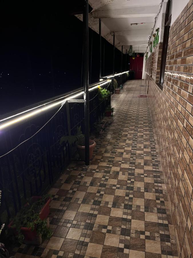 Sunrise View Homestay Kasauli Exterior photo